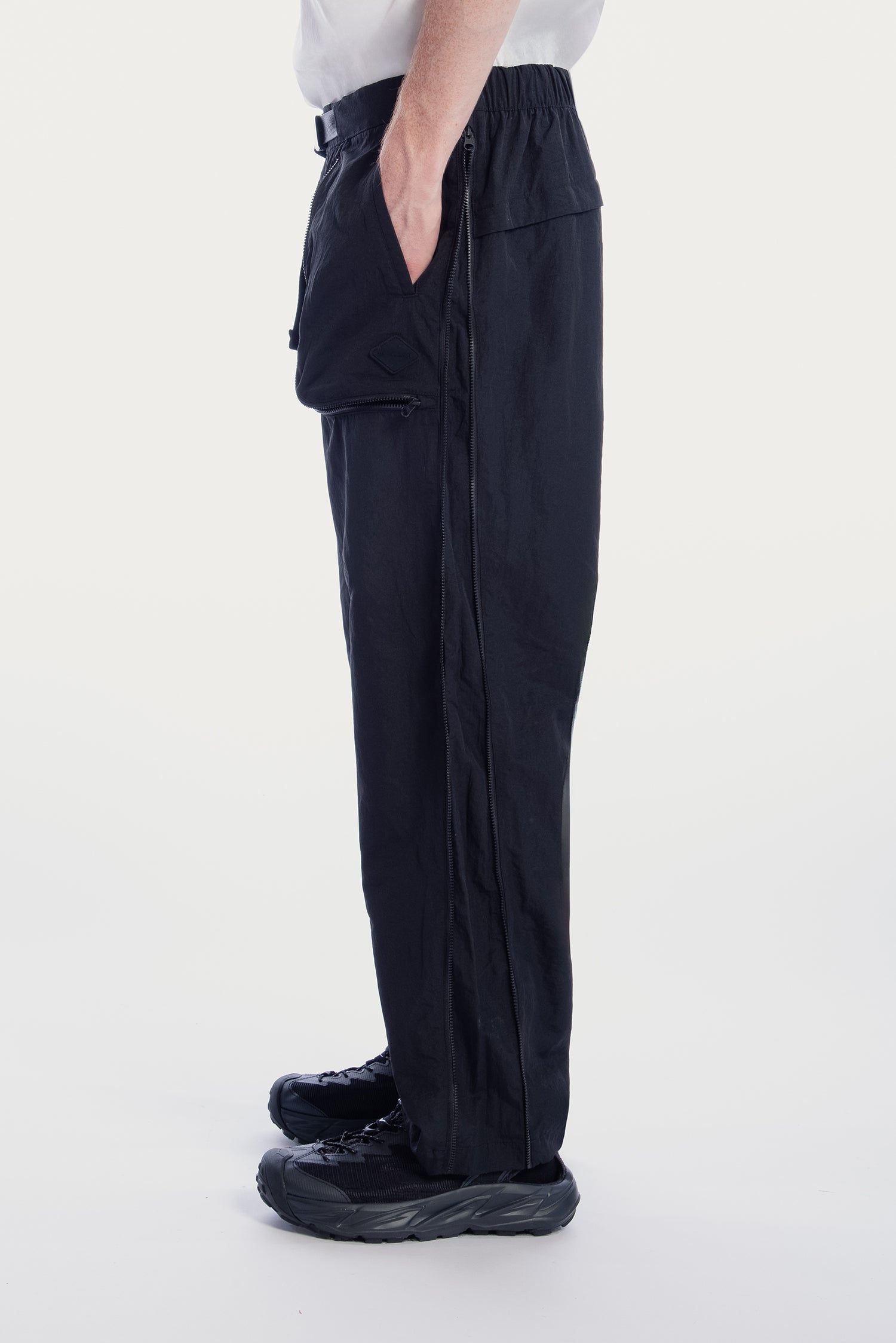 UNISEX ZIPPER POCKETS PANTS