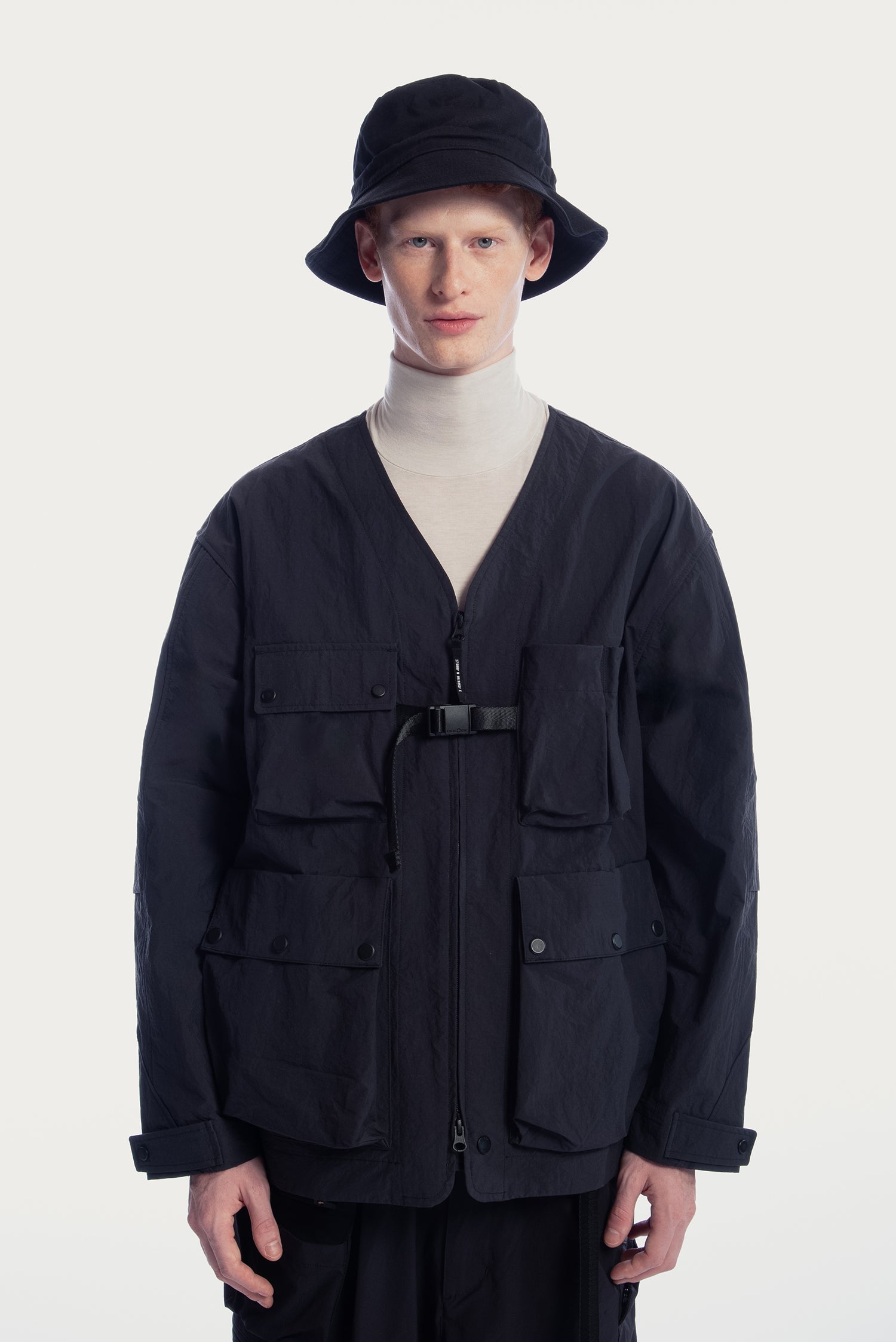 UNISEX V-NECK 3D POCKETS JACKET