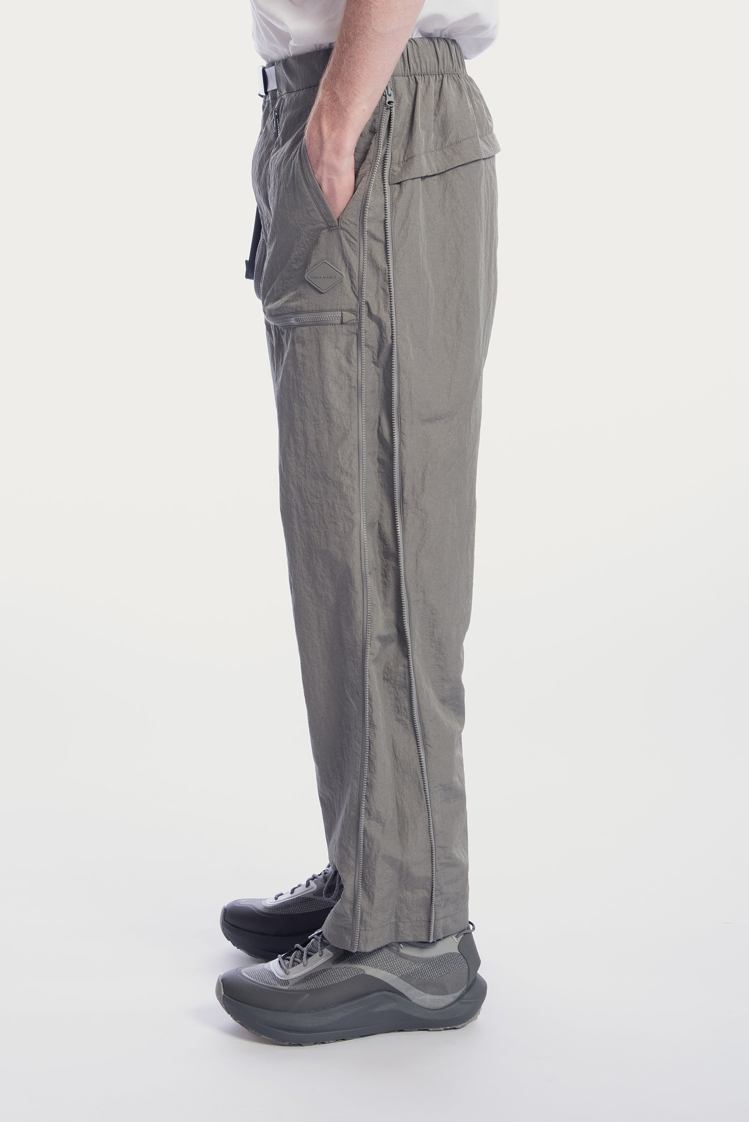 UNISEX ZIPPER POCKETS PANTS