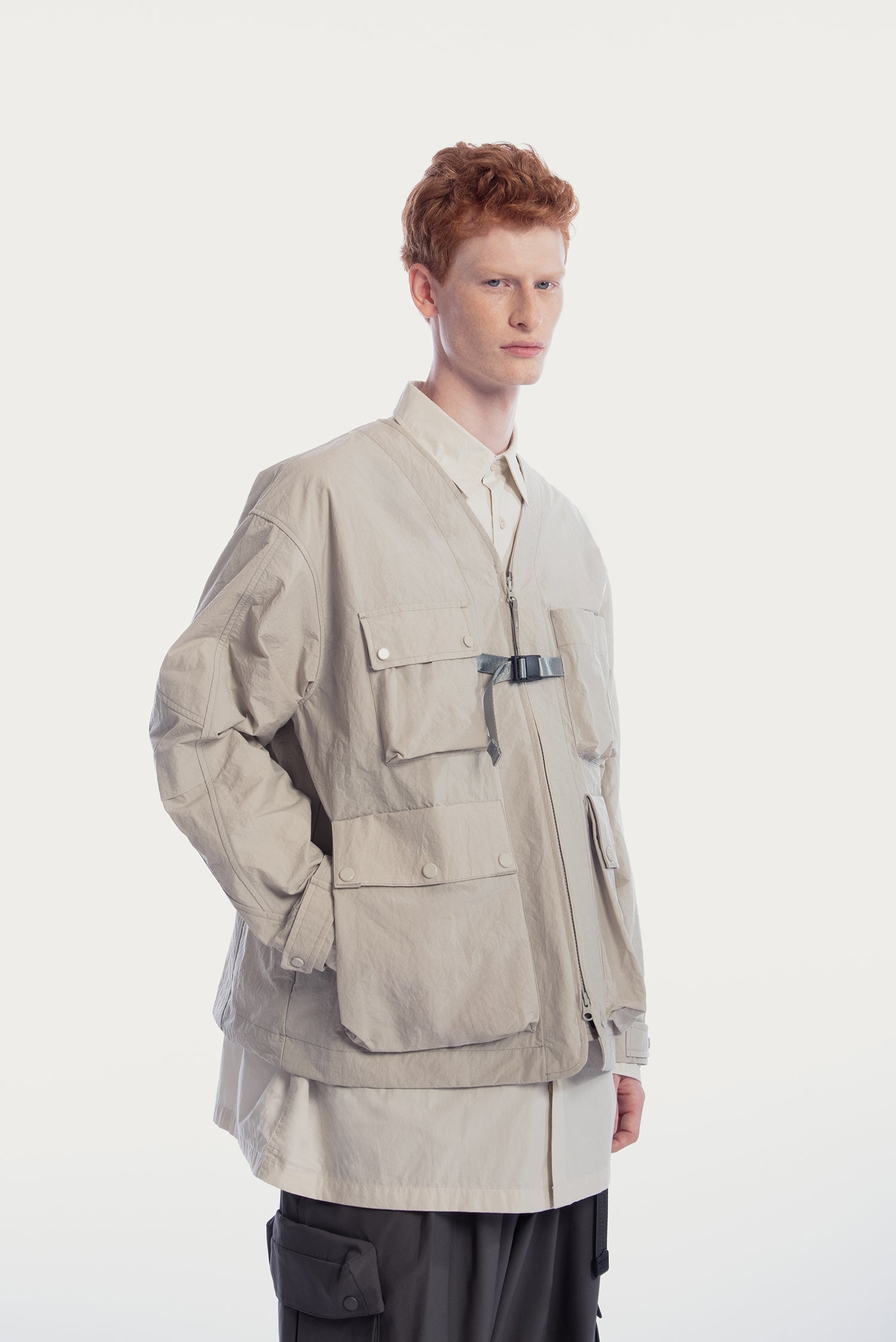 UNISEX V-NECK 3D POCKETS JACKET