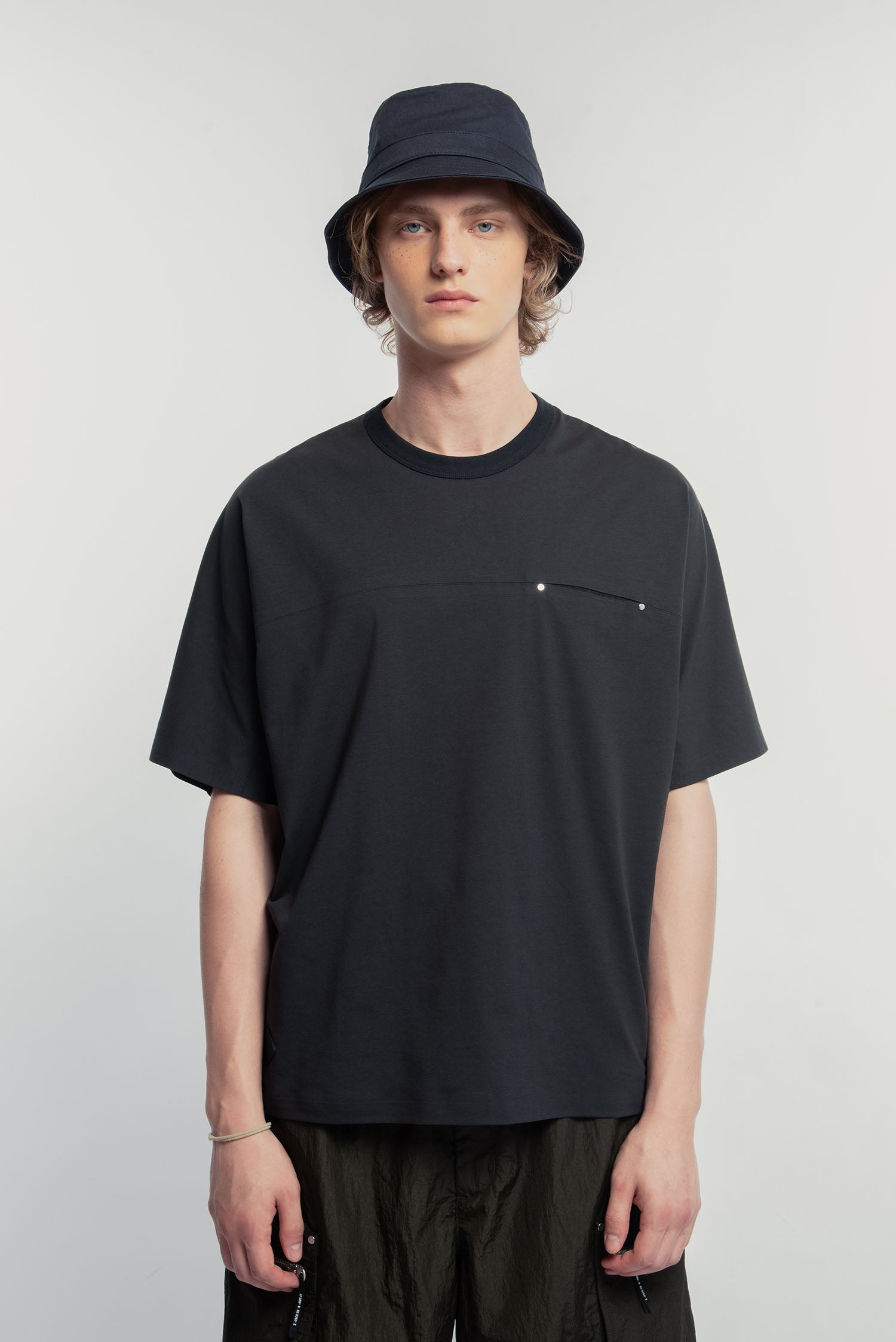 UNISEX TECHNICAL VENTILATION TEE