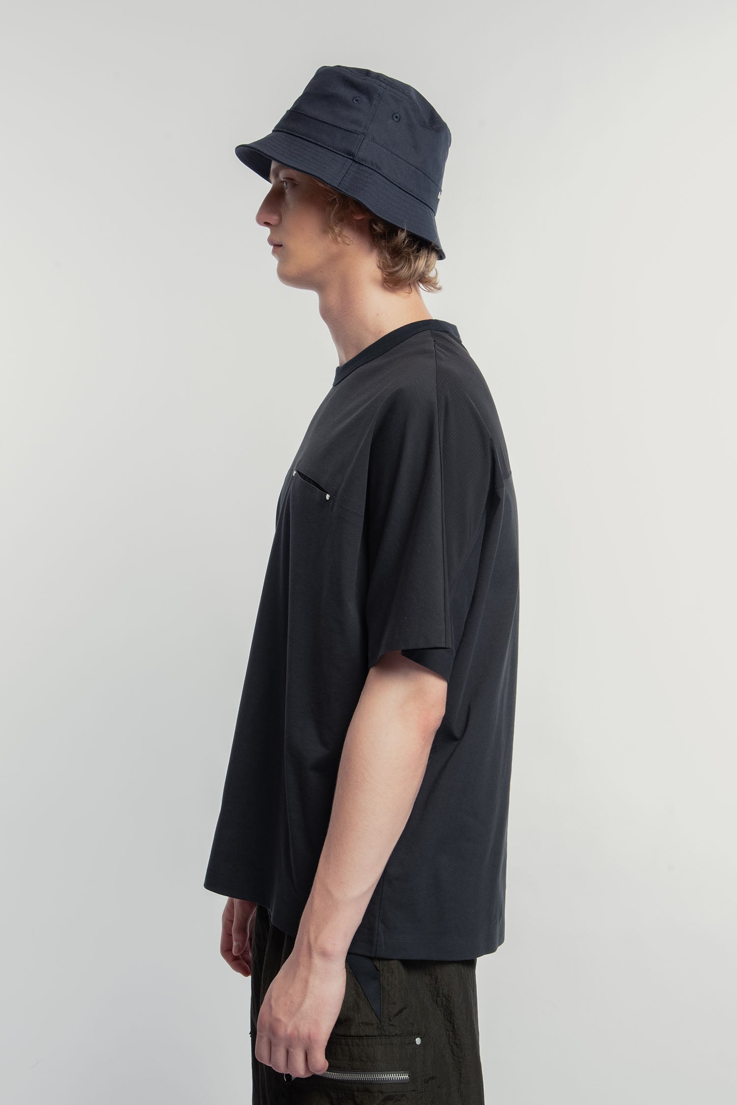 UNISEX TECHNICAL VENTILATION TEE